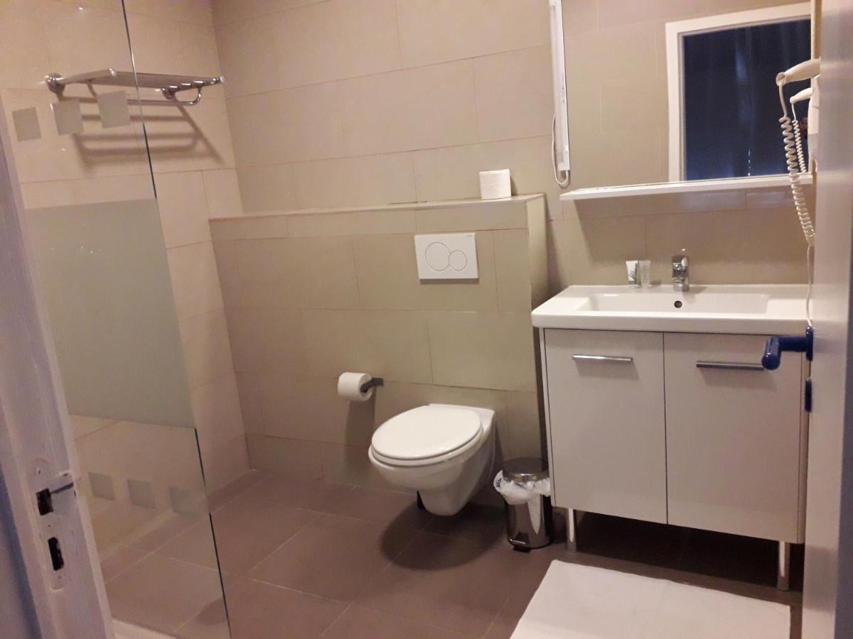 Hotel Auberge Van Strombeek Jette Eksteriør bilde